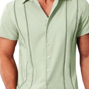 Men's Mossy Green Short Sleeve Shirt